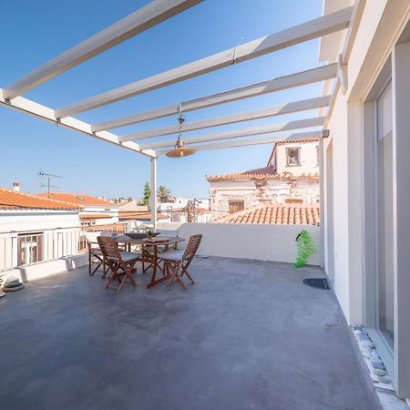 Appartamento The Roof - Flat Sea View In Aegina Town Esterno foto