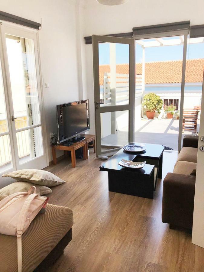 Appartamento The Roof - Flat Sea View In Aegina Town Esterno foto