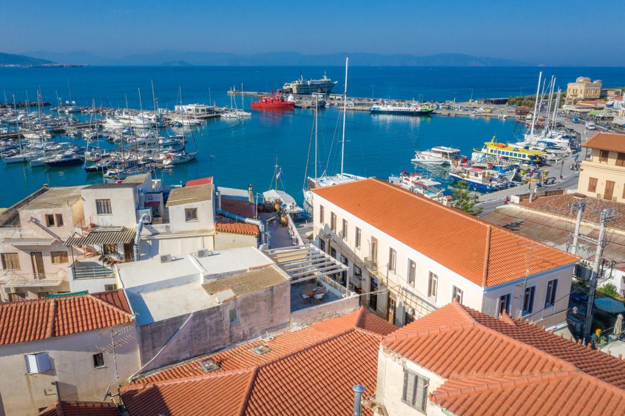 Appartamento The Roof - Flat Sea View In Aegina Town Esterno foto