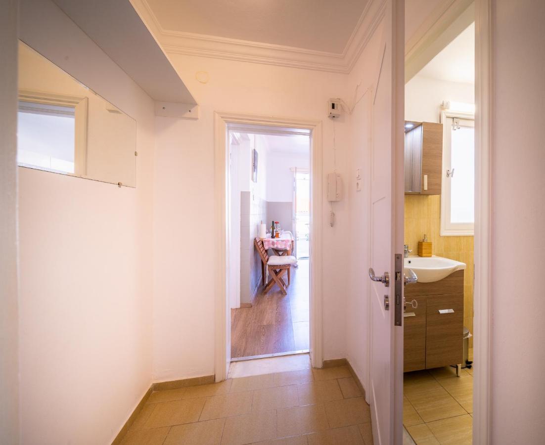 Appartamento The Roof - Flat Sea View In Aegina Town Esterno foto
